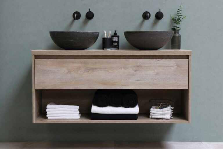 Small Bathroom Remodel: Where to Splurge and Where to Save