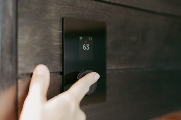 Smart Thermostats Explained: How to Choose, Install, and Save Money This Winter